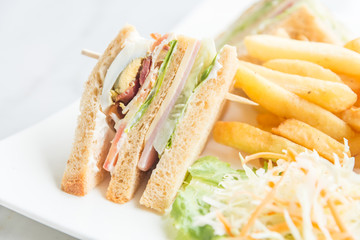 Club sandwiches