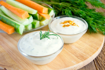 Obraz na płótnie Canvas Greek Tzatziki yogurt dip