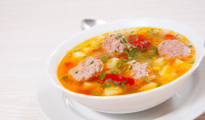 Soup with meatballs and vegetables