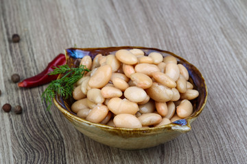 Canned white beans