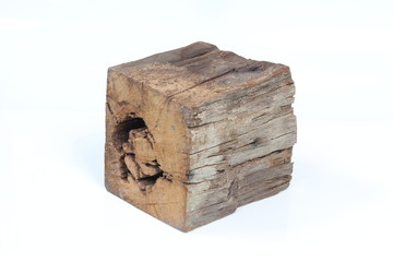 The sawn tree trunk cut diamond shape.