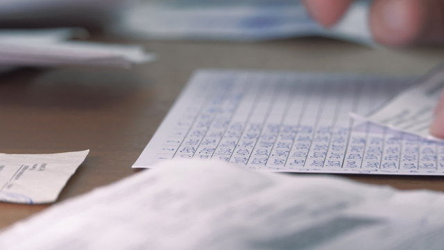 Overwrite the desired data from the invoice document. Macro