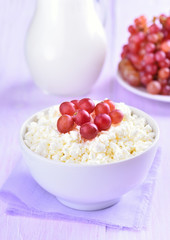 Curd decorated with grapes