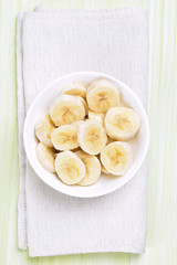 Sliced banana in bowl