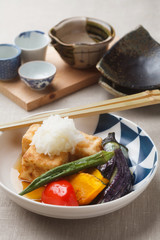 夏野菜と揚げ出し豆腐
