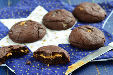 Chocolate cookies with peanut butter