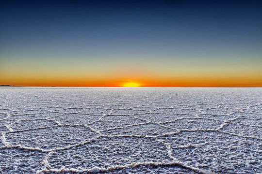 Sunrise in the Salar de Uyuni, Bolivia