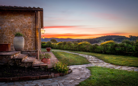 Fototapeta Tuscan countryside sunset