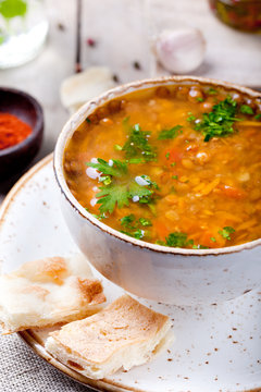 Lentil soup with smoked paprika and bread