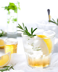 Gin,lemon, rosemary fizz, cocktail