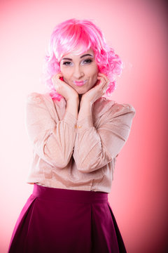woman with pink wig creative visage