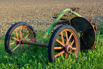 Outil agricole antique