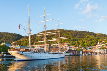 Fototapeta na wymiar hree-masted barque in Bergen in Norway
