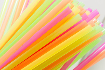 Vibrant colors drinking straws plastic type