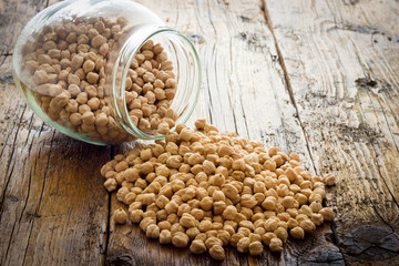 Organic chickpeas