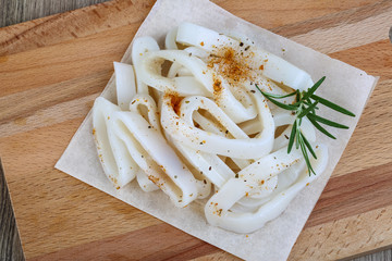 Raw squid rings