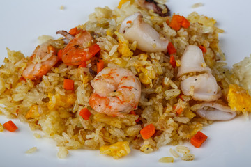 Fried rice with seafood