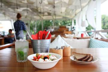 table setting in cafe