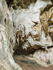 tham pranang cave at railay beach Krabi