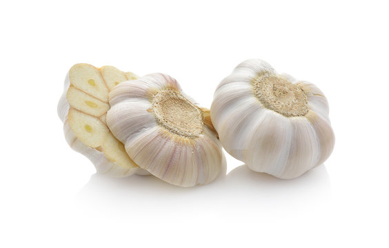 garlic isolated photography on a white background