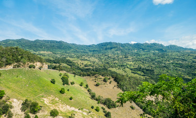 Fototapeta na wymiar Beautiful green valley near the town of Honda, Colombia