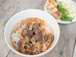 Ka-Nom-Jeen , famous food of Northern Thailand