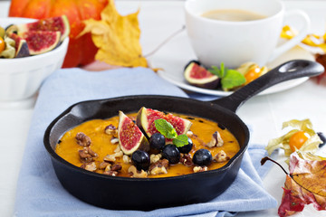 Healthy pumpkin baked oatmeal with banana