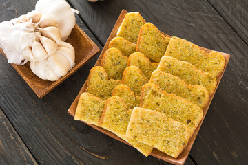 crispy bread garlic