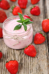 Strawberry yogurt