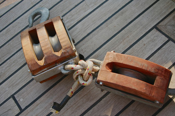 Blocks on the ship for lifting weights