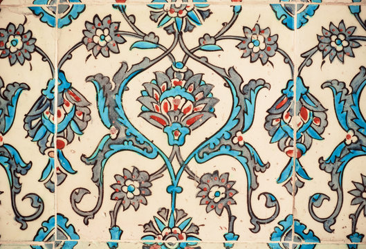 Flower patterns on ceramic tiles in the old Turkish style
