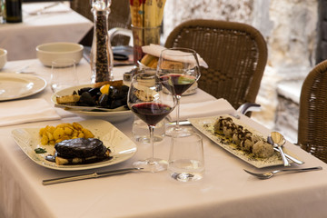 TAVOLA RISTORANTE