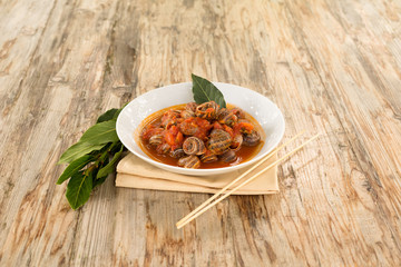 Lumache al sugo, Cucina Sarda 