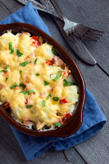 Cauliflower and cheese gratin