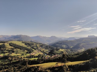 Vistas desde el Santuario de Nuestra Se&ntilde;ora de la Bien Aparecida, Hoz de Marr&oacute;, Ampuero, Cantabria, Espa&ntilde;a.