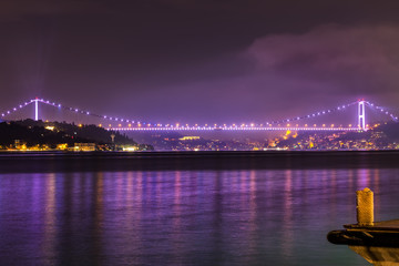 Fototapeta na wymiar Bosphorus bridge Istanbul