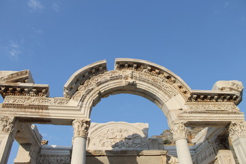 Obraz premium Ephesus antique ruins of the ancient city in the province of Selcuk, Turkey