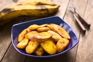 Fried slices of the ripe plantain, which is eaten as snack or accompaniment in South America...