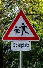 Achtung Spielplatz 
