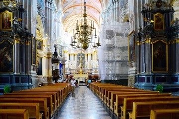 Fototapeta na wymiar Kaunas Cathedral Basilica internal view on July 18, 2015