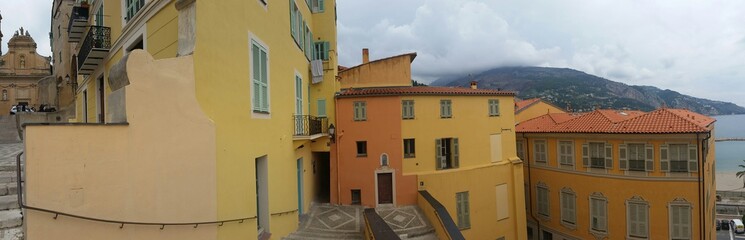 Vue Panoramique du vieux Menton