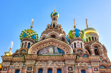 Fototapeta na wymiar Domes of Church of the Savior on Spilled Blood in St. Petersburg
