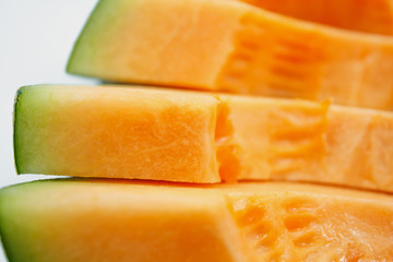 Obraz na płótnie Canvas slices of cantaloupe melon