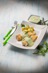 fish fillet with yogurt cream sauce