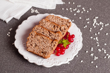 muffins with red currant