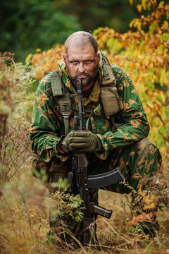 russian soldier in the battlefield with a rifle