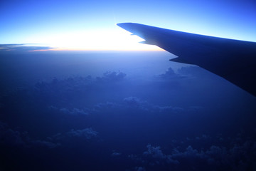 Fototapeta na wymiar night view from the airplane