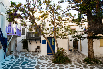 greek courtyard