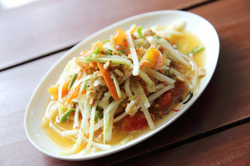 Green papaya salad