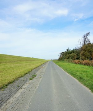 Weg ins Ungewisse 1